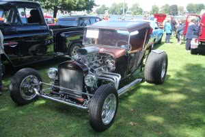 2013-09-08 Antique car show in Valleyfield 5th edition 142