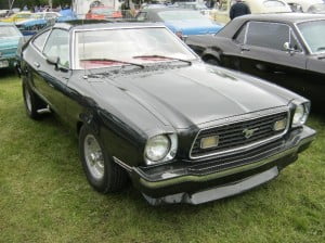 Ford Mustang 74 1 bb